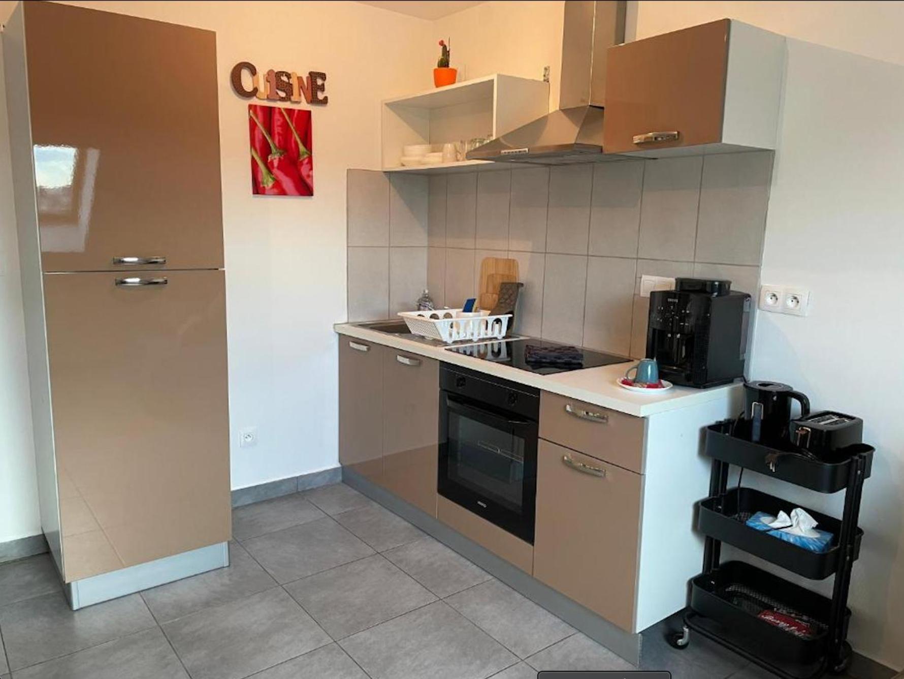 ויירזון Appartement Avec Parking Gratuit Et Wifi מראה חיצוני תמונה